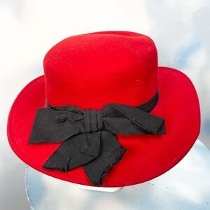 Madcaps vintage felted wool hat